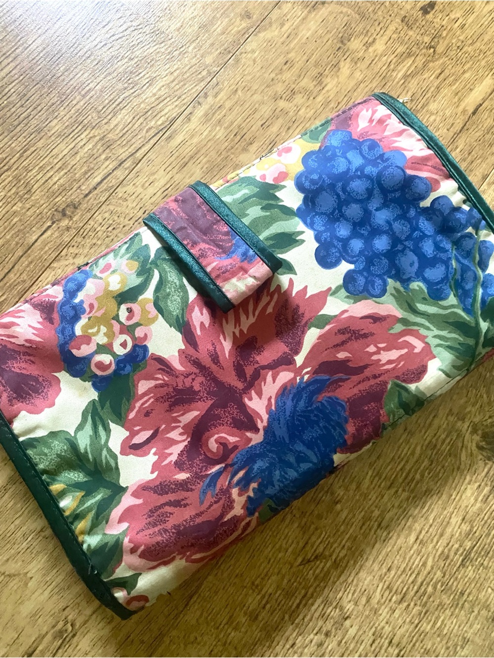 Vintage Floral Hanging Travel Toiletry Makeup Organizer Bag